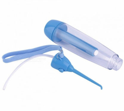 Manual dental floss water pump. Tooth cleaner for gentle oral care.