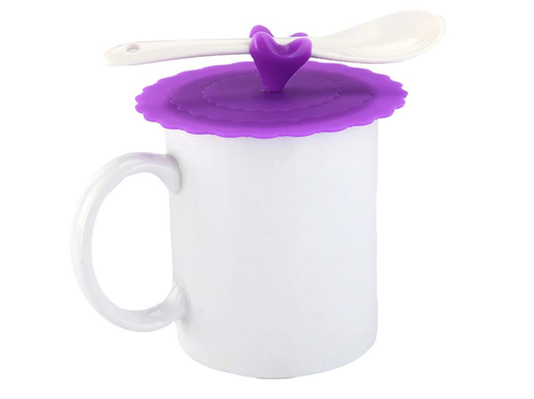 Silicone cup cover. Purple cup or glass cover with slot in handle